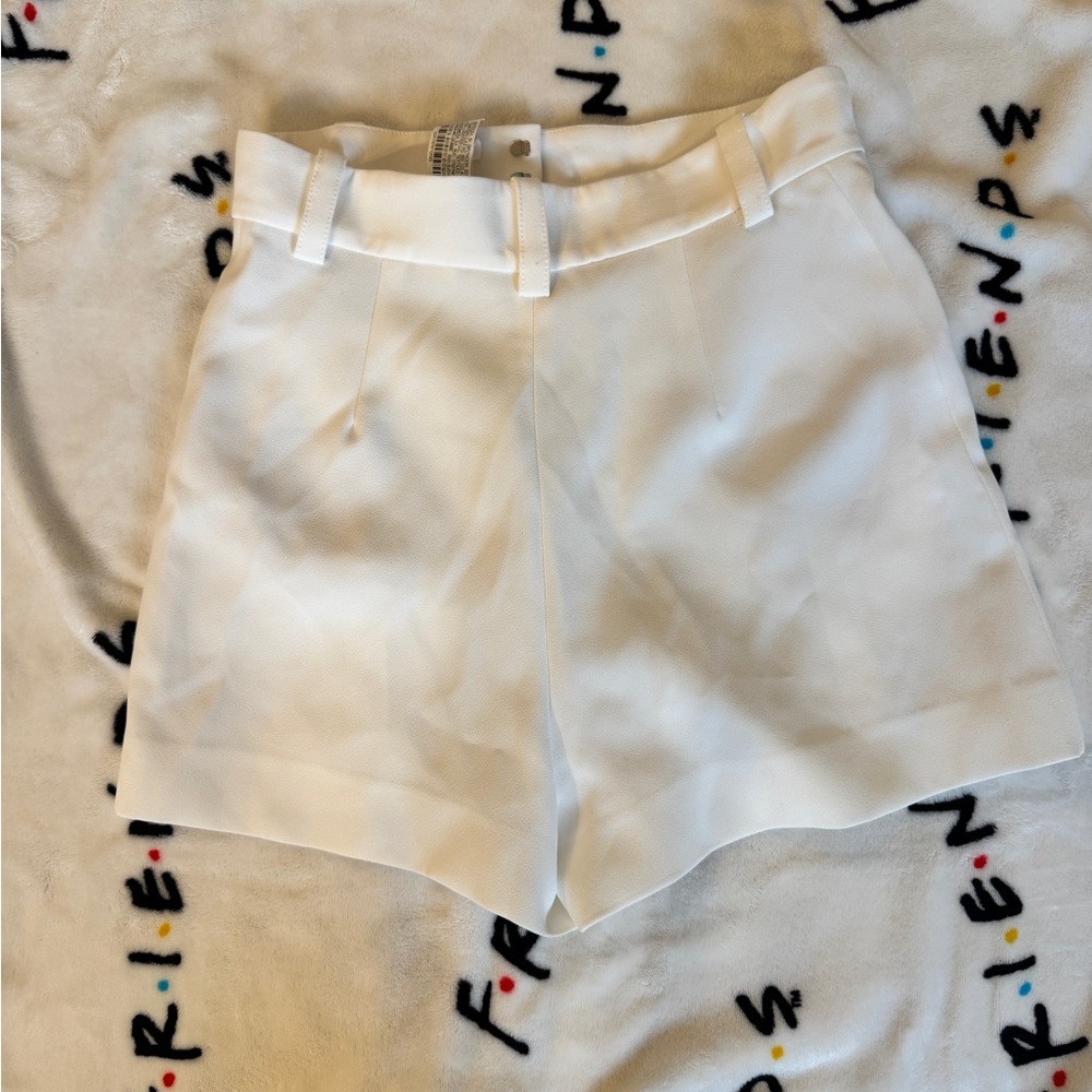 Zara White Bermuda Shorts Classic Tailored Design